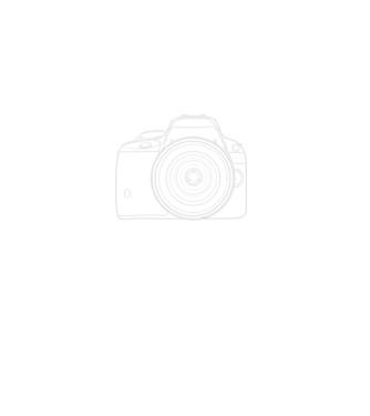 Canon DSLR kamera minta fekete pólón