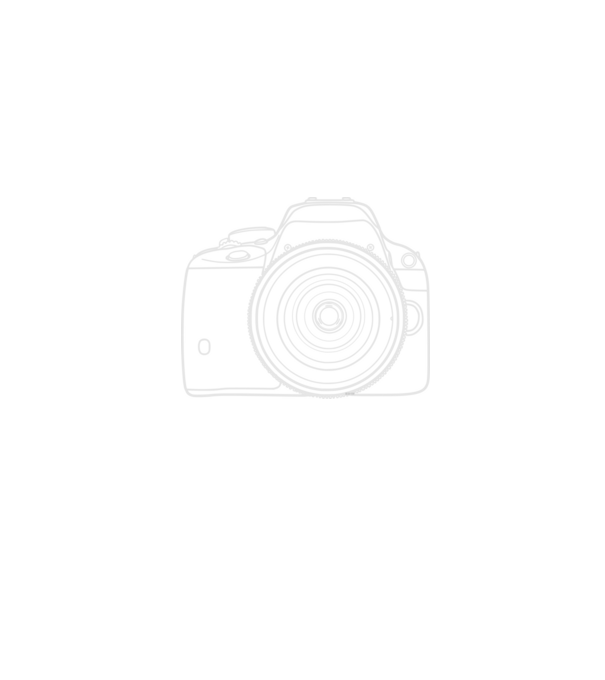 Canon DSLR kamera minta farmerkék pólón