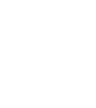 alexa minta fehér pólón