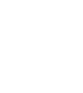 alexa minta fehér pólón