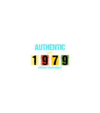 AUTHENTIC SINCE 1979, SUPERIOR URBAN QUALITY, 1979-BEN SZÜLETETT minta homokszín pólón