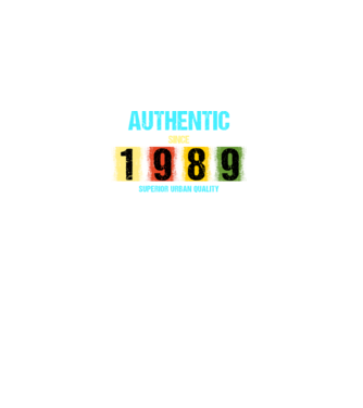 AUTHENTIC SINCE 1989, SUPERIOR URBAN QUALITY, 1989-BEN SZÜLETETT minta fekete pólón