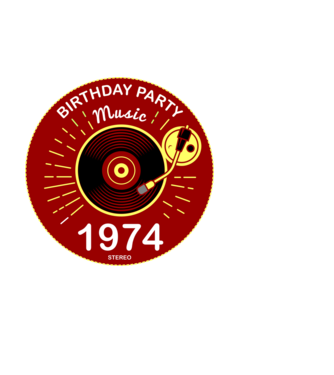 BIRTHDAY PARTY MUSIC, BAKELIT LEMEZJÁTSZÓ 1974 STEREO minta fehér pólón