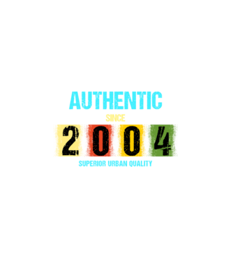 AUTHENTIC SINCE 2004, SUPERIOR URBAN QUALITY, 2004-BEN SZÜLETETT minta fehér pólón