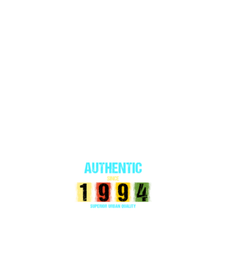 AUTHENTIC SINCE 1994, SUPERIOR URBAN QUALITY, 1994-BEN SZÜLETETT minta fehér pólón
