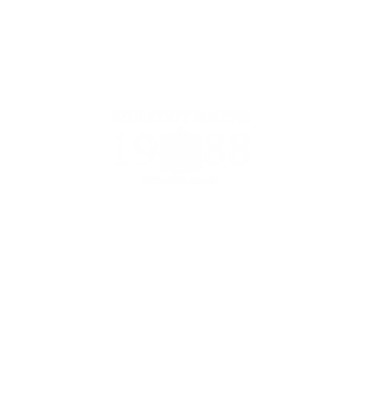 SZÜLETETT MAGYAR, ISTEN HAZA CSALÁD, SZÜLETETT 1988-BAN, MAGYAR CÍMER minta fekete pólón