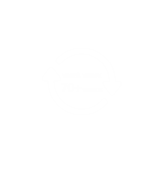 70+ minta fekete pólón