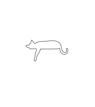 cica minta fekete pólón