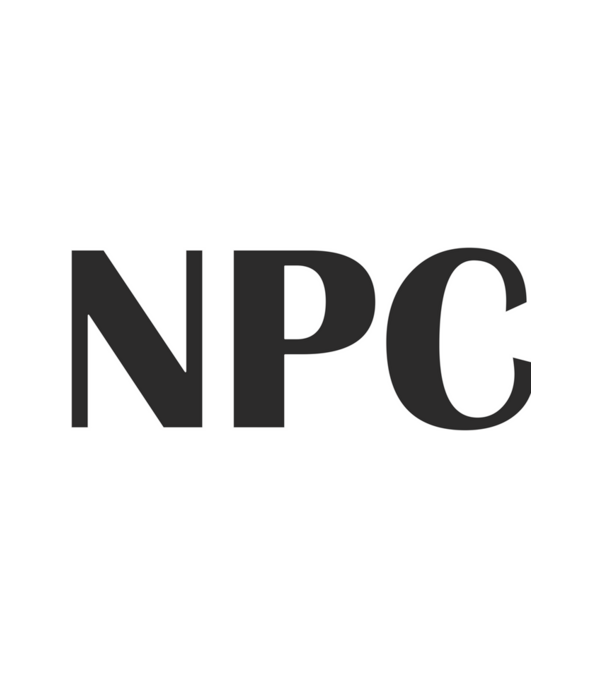 NPC minta fehér pólón