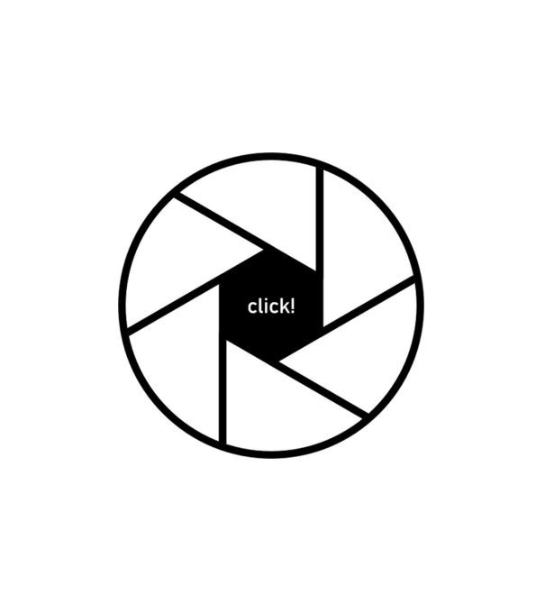 click! minta fehér pólón