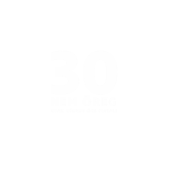 30 - nem öreg - fehér minta fekete pólón