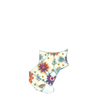 Krémszínű origami kisróka minta fehér pólón