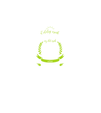kamasz-39 minta fekete pólón