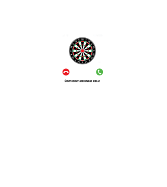 Hív a darts mennem kell minta fekete pólón