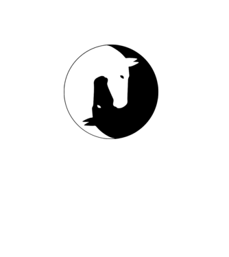 Lovas ying-yang minta fehér pólón