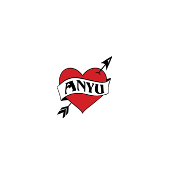 Anyu retro szív minta fehér pólón