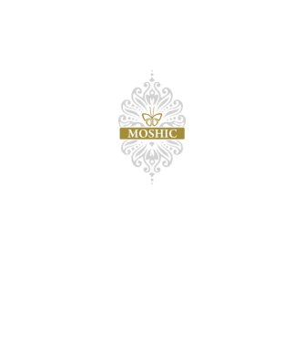 Moshic Design minta fehér pólón