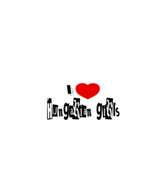 lovehg minta fehér pólón