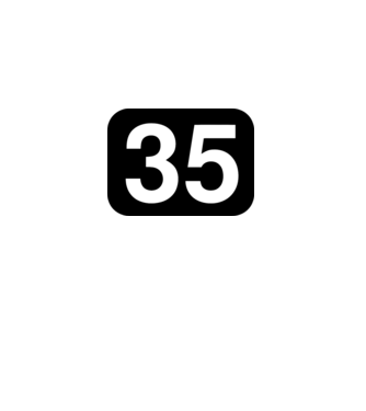 35 minta fehér pólón