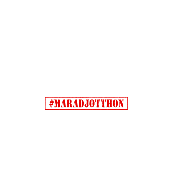 maradjotthon minta fekete pólón