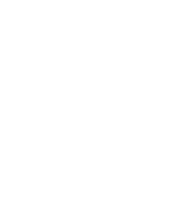 A hit hegyeket mozgat minta fekete pólón