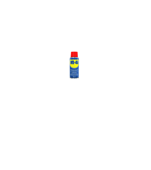 Nem vagyok öreg csak kell egy kis WD-40 minta fekete pólón