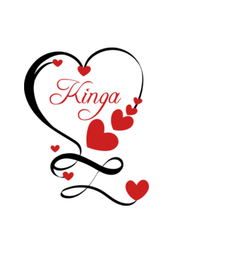 Kinga minta világoskék pólón