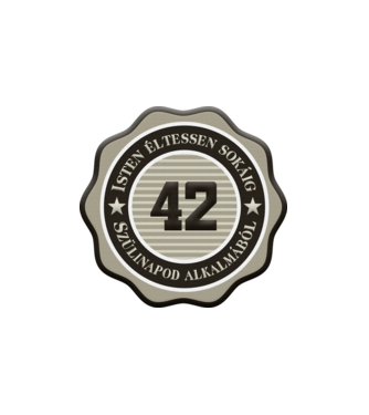 42 éves minta fehér pólón