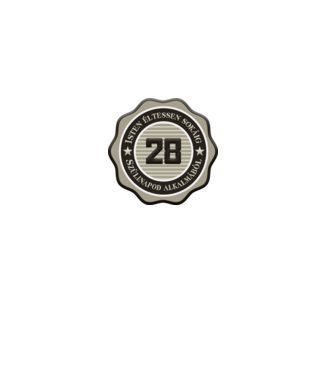 28 éves minta szürke pólón