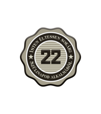 22 minta homokszín pólón