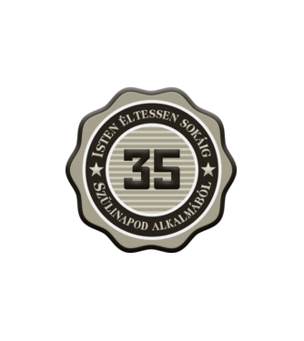 35 éves minta fehér pólón