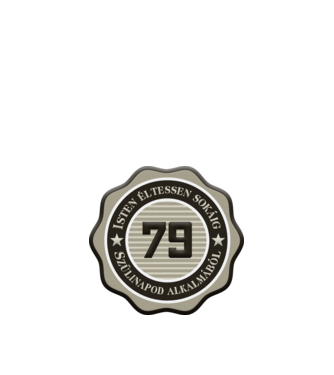 79 éves minta homokszín pólón