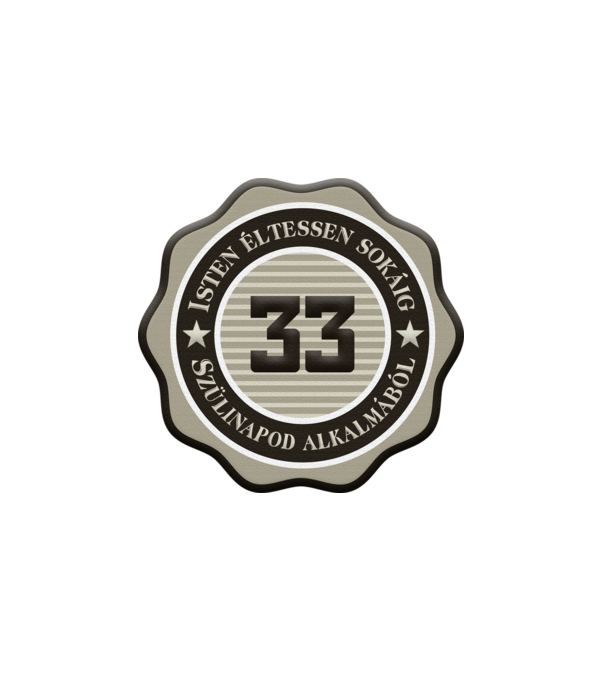 33 éves minta fehér pólón