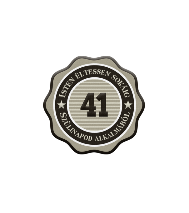 41 éves minta fehér pólón