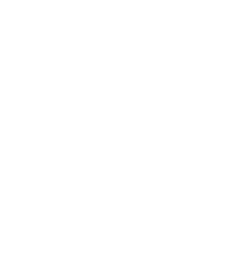 Hola minta fekete pólón