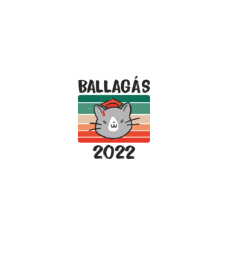 Ballagó cica fehérre 2022 minta fehér pólón