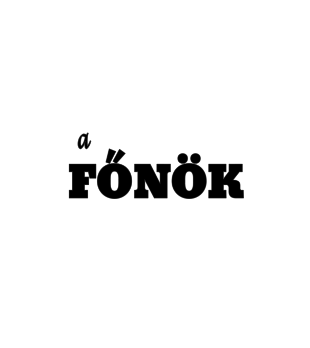 A főnök minta fehér pólón