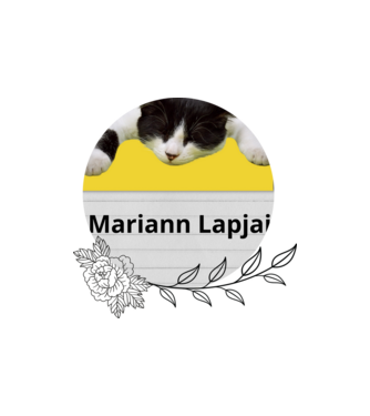 Mariann Lapjai minta homokszín pólón