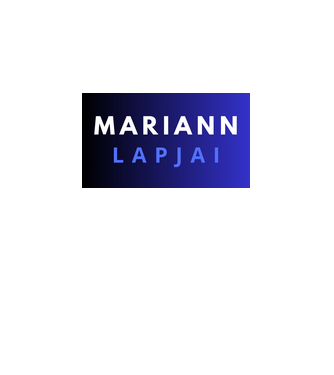 MARIANN LAPJAI minta fekete pólón