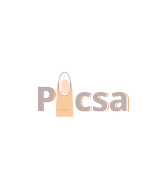 Picsa minta fekete pólón