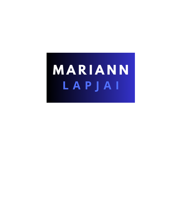 MARIANN LAPJAI minta fekete pólón