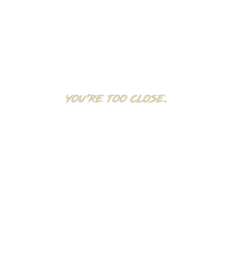 Színezhető feliratokkal Keep distance szájmaszk minta fekete pólón