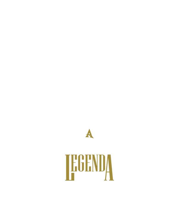 A főnök legenda minta fehér pólón