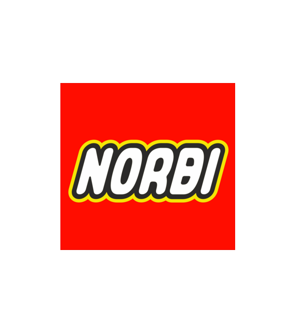 Norbi minta fehér pólón