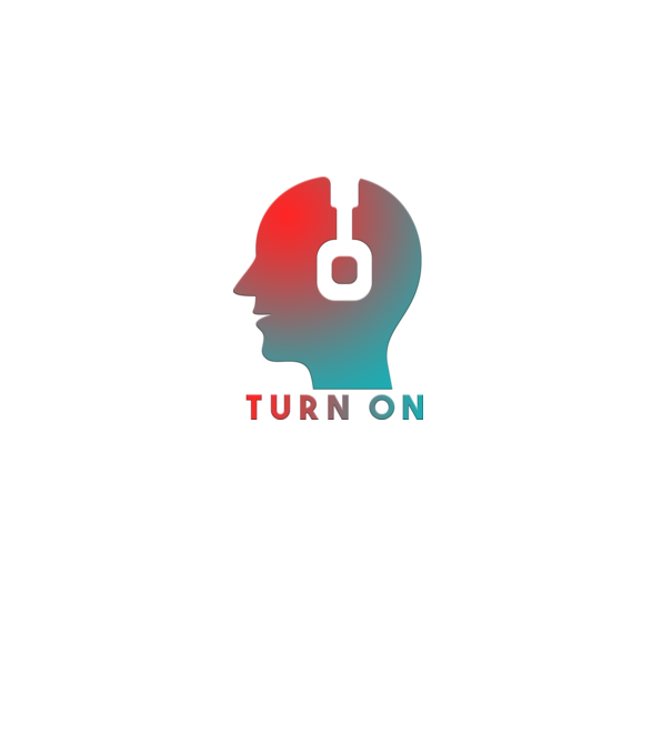Turn On minta szürke pólón