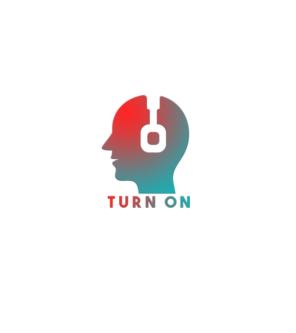 Turn On minta szürke pólón