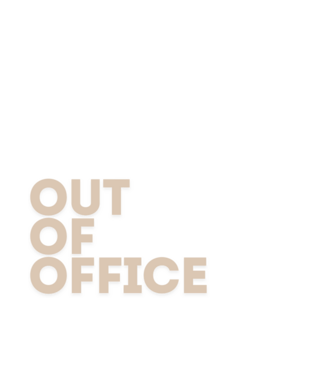 Out of Office minta fehér pólón