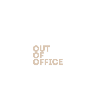 Out of Office minta fekete pólón