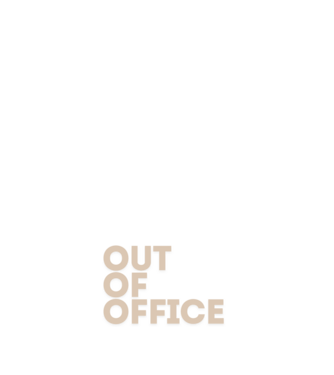 Out of Office minta fehér pólón