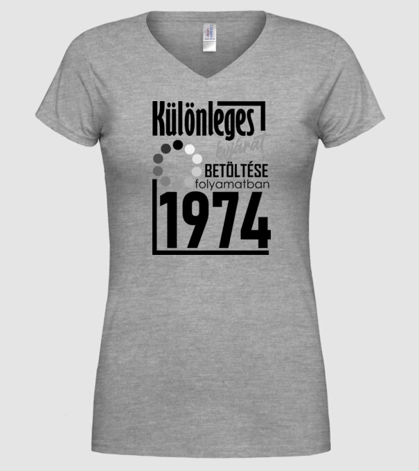 1974 betöltés minta szürke pólón
